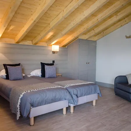 Snoweden Chalet
